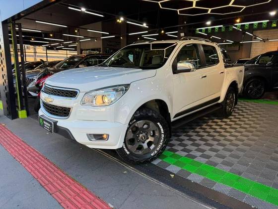 CHEVROLET S10 2.8 LTZ 4X4 CD TURBO DIESEL 4P AUTOMÁTICO CHEVROLET S10 2.8 LTZ 4X4 CD TURBO DIESEL 4P AUTOMÁTICO